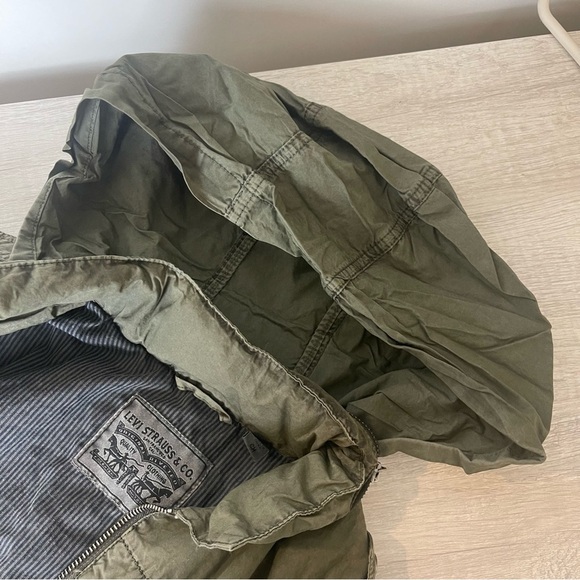 Levi’s Lightweight Cotton Hooded Utility Jacket, Small - Picture 9 of 15